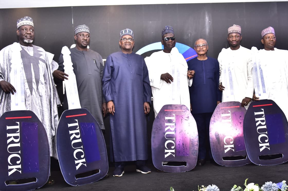 Dangote Salt Rewards 50 Outstanding Customers with Trucks, Cash Gifts